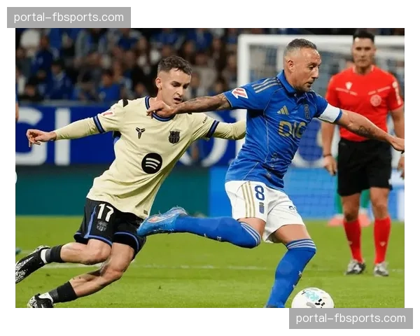 西班牙人进攻组织：前场球员的创造性传球与跑位